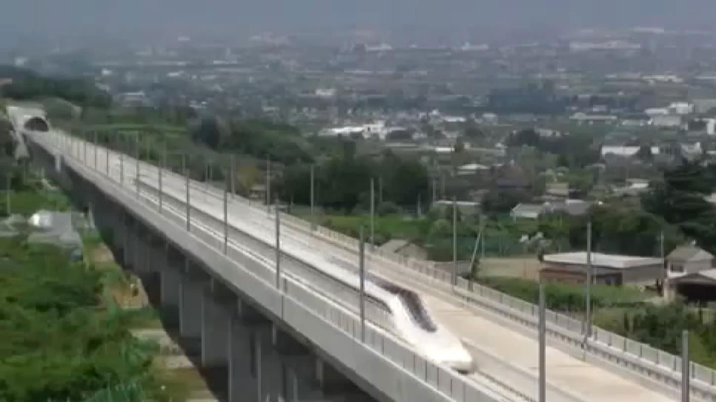 Японський потяг встановив новий рекорд швидкості Японський потяг встановив новий рекорд швидкості