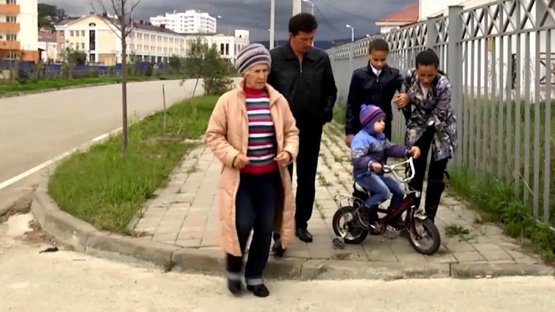 Через Олімпійські ігри – росіяни живуть на звалищах Через Олімпійські ігри – росіяни живуть на звалищах