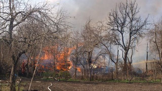 "Феєрверки" на складі піротехніки в Росії забрали життя 2 осіб "Феєрверки" на складі піротехніки в Росії забрали життя 2 осіб