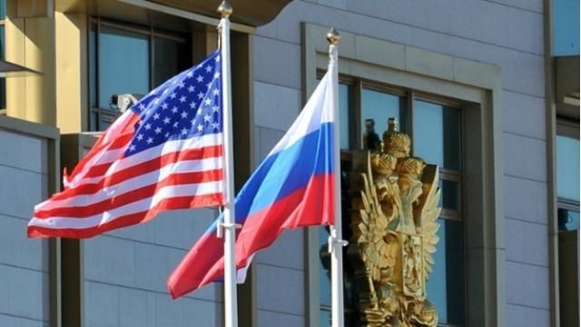 Росія і США зчепилися у нових словесних баталіях через Україну, — The Financial Times
Росія і США зчепилися у нових словесних баталіях через Україну, — The Financial Times