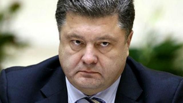 Порошенко погрожує олігархам за псевдопротести "давати по руках" Порошенко погрожує олігархам за псевдопротести "давати по руках"