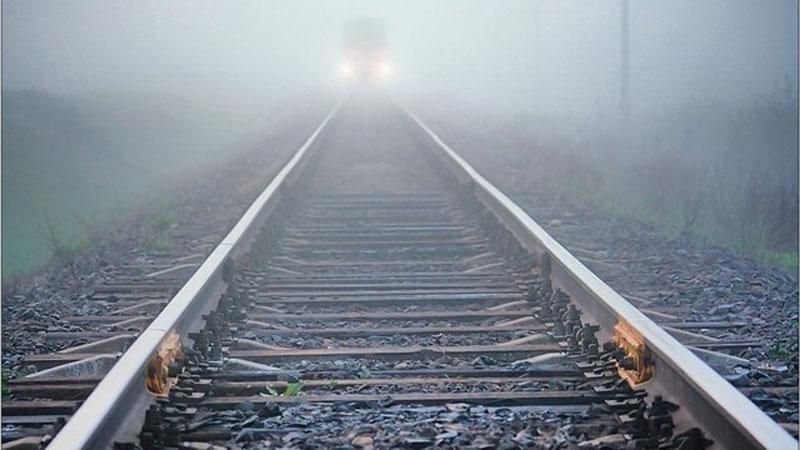 На Луганщині під час руху тепловозів підірвали залізницю 