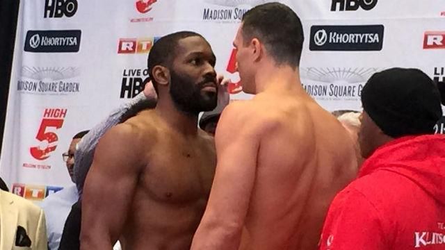 На весах Кличко получил преимущество над соперником На весах Кличко получил преимущество над соперником