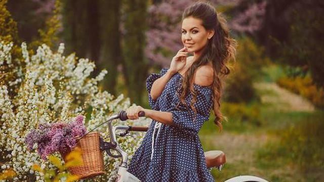 Скандальна депутатка від Ляшка вклала до банку більше 270 тисяч Скандальна депутатка від Ляшка вклала до банку більше 270 тисяч