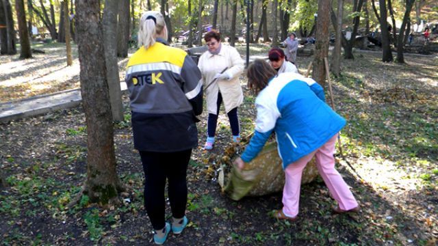 Співробітники компанії ДТЕК провели масові суботники у 20 містах України