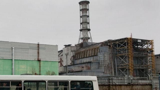 Порошенко відвідає Чорнобиль