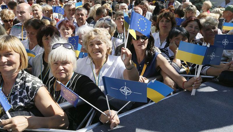 На Донбасі рекордно збільшилась кількість людей, які хочуть у НАТО, — соціолог