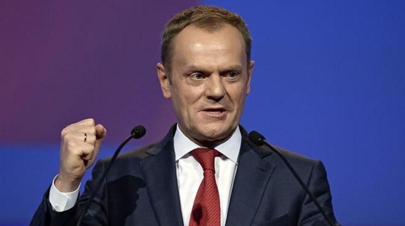 Туск пообещал бороться за безвизовый режим с ЕС для Украины Туск пообещал бороться за безвизовый режим с ЕС для Украины