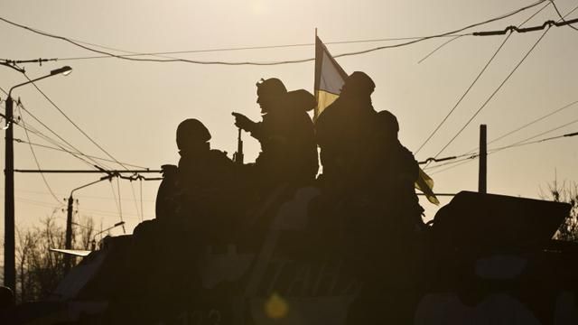 Біля Маріуполя знищили склад боєприпасів терористів Біля Маріуполя знищили склад боєприпасів терористів