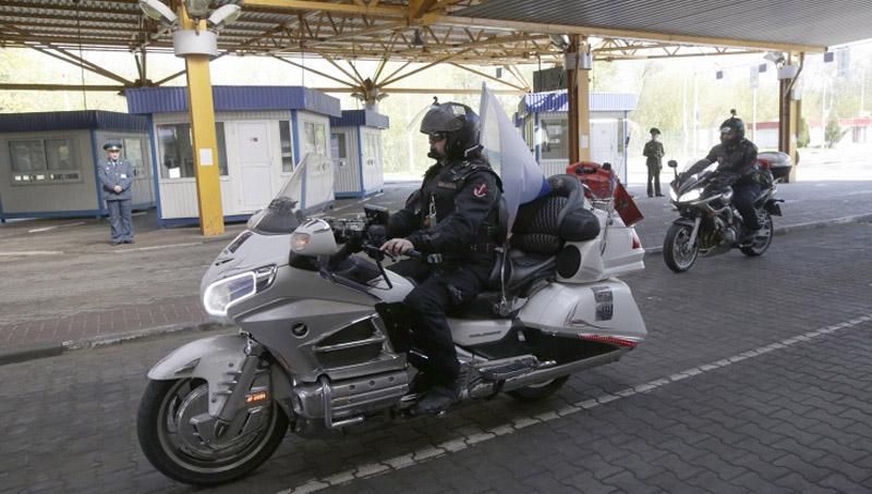 Скандал з путінськими "Нічними вовками" докотився до Єврокомісії Скандал з путінськими "Нічними вовками" докотився до Єврокомісії