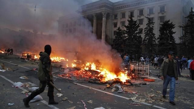 Суд вернул ГПУ обвинительный акт относительно событий 2 мая в Одессе Суд вернул ГПУ обвинительный акт относительно событий 2 мая в Одессе