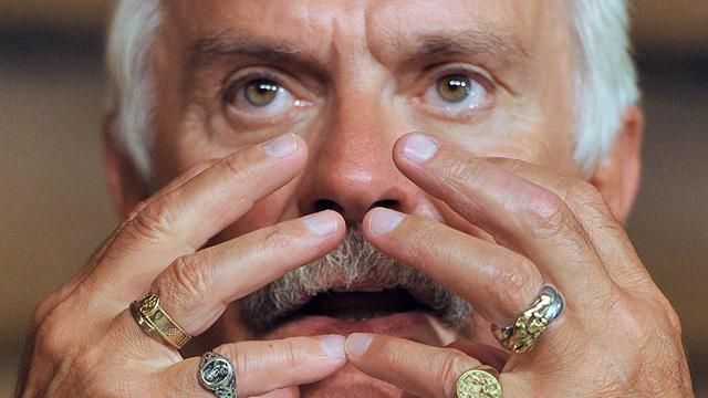 Окна студии антиукраинского режиссера Михалкова обстреляли из пневматики Окна студии антиукраинского режиссера Михалкова обстреляли из пневматики