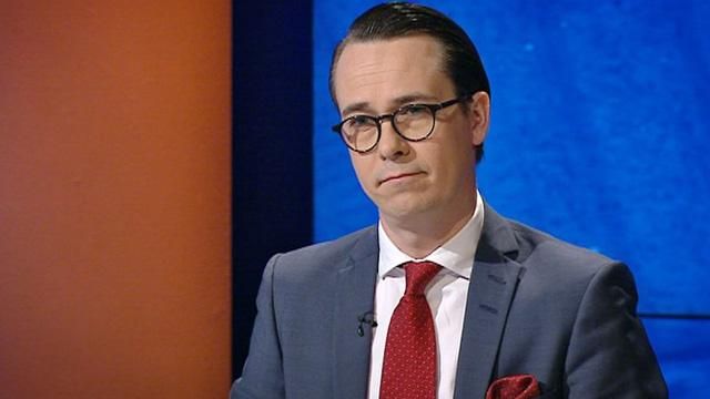 Біля Гельсінкі зафіксували підводний об'єкт. Фіни запустили глибинні бомби Біля Гельсінкі зафіксували підводний об'єкт. Фіни запустили глибинні бомби