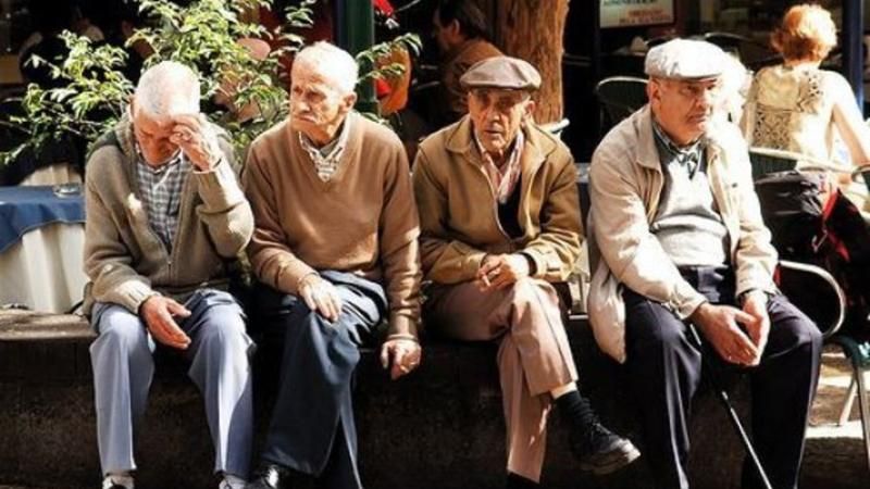 Розенко рассказал,скольким пенсионерам оккупированного Донбасса правительство выплачивает пенсии Розенко рассказал,скольким пенсионерам оккупированного Донбасса правительство выплачивает пенсии