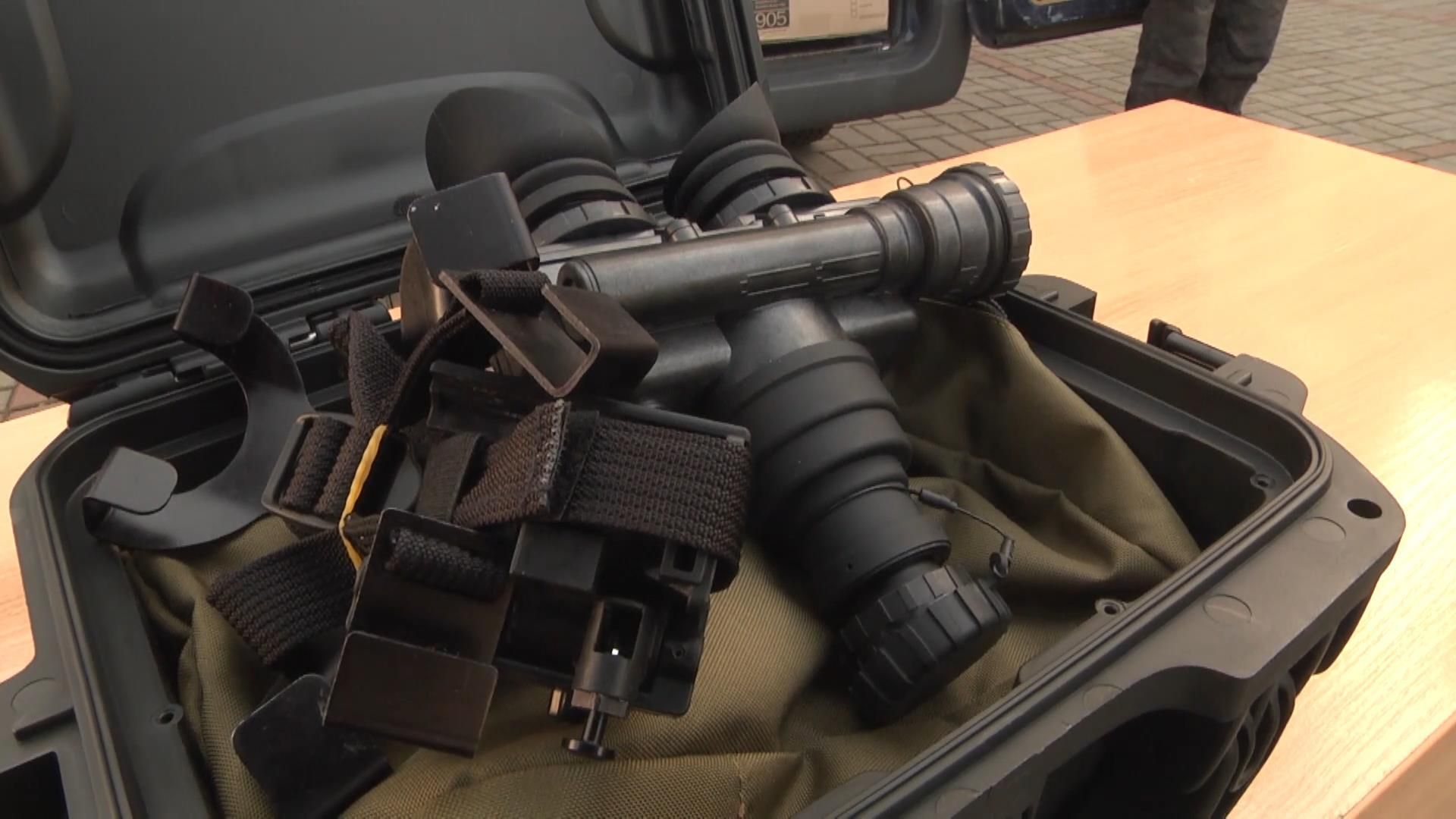 Канада передала Нацгвардии приборы ночного видения Канада передала Нацгвардии приборы ночного видения