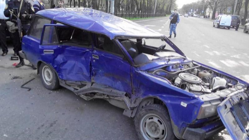 П'яний терорист влаштував у Донецьку ДТП зі стріляниною П'яний терорист влаштував у Донецьку ДТП зі стріляниною