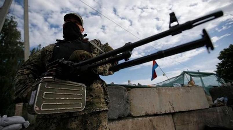 Возле Горловки террористы взорвали газопровод Возле Горловки террористы взорвали газопровод