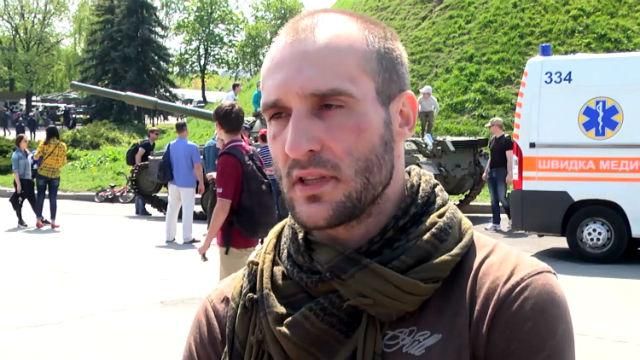 Бабусь і дідусів ми бити не будемо, – айдарівець Бабусь і дідусів ми бити не будемо, – айдарівець