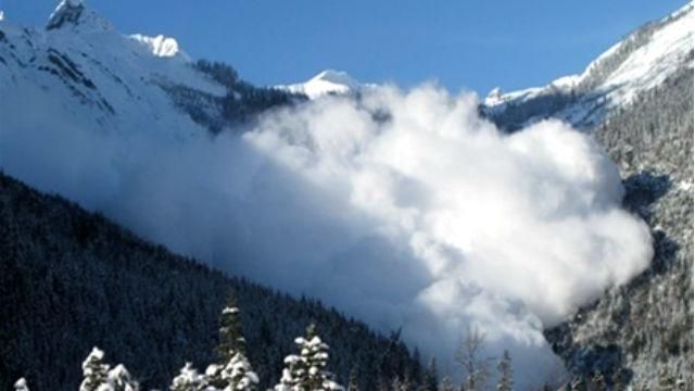 На майские праздники в Карпатах ожидается сход лавин На майские праздники в Карпатах ожидается сход лавин
