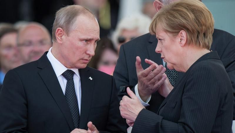 Меркель объяснила, почему по приглашению Путина поедет в Москву 10 мая