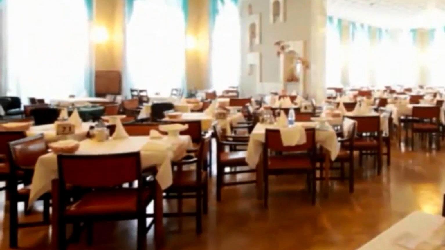 В Крыму разворовали бывшие санатории Коломойского В Крыму разворовали бывшие санатории Коломойского