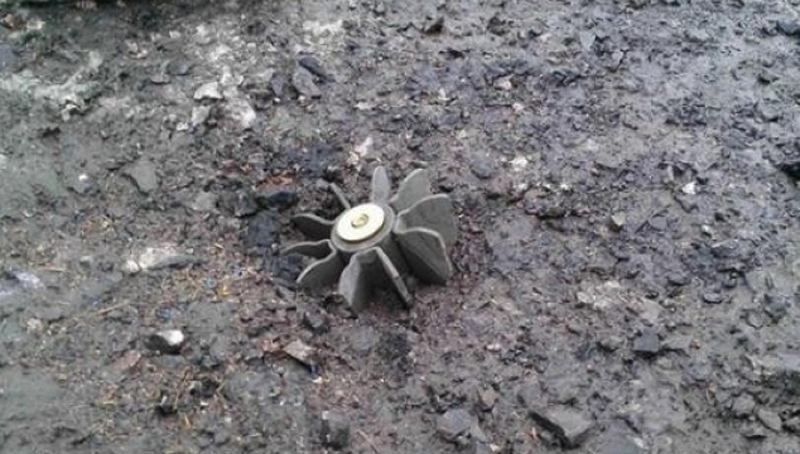 На Донеччині снаряд бойовиків вбив чоловіка, — МВС На Донеччині снаряд бойовиків вбив чоловіка, — МВС