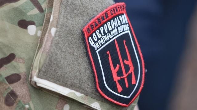 В Минобороны заявляют о завершении переговоров с "Правым сектором" В Минобороны заявляют о завершении переговоров с "Правым сектором"