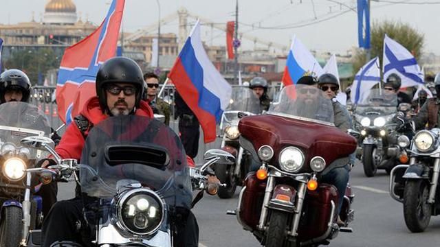 "Ночных волков" Путина задержала немецкая полиция "Ночных волков" Путина задержала немецкая полиция