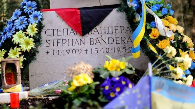 На могиле Бандеры хотят установить сигнализацию На могиле Бандеры хотят установить сигнализацию