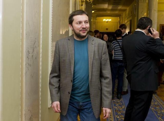 Стець обещает создать для Украины информационную доктрину до конца мая