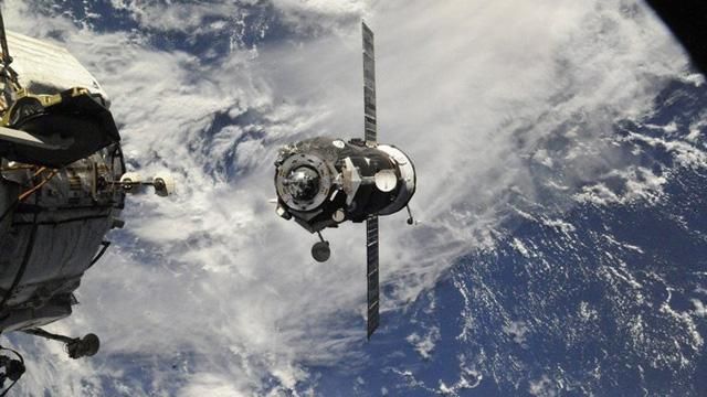 Спеціалісти не знають, які з уламків "Прогресу" впадуть на землю Спеціалісти не знають, які з уламків "Прогресу" впадуть на землю