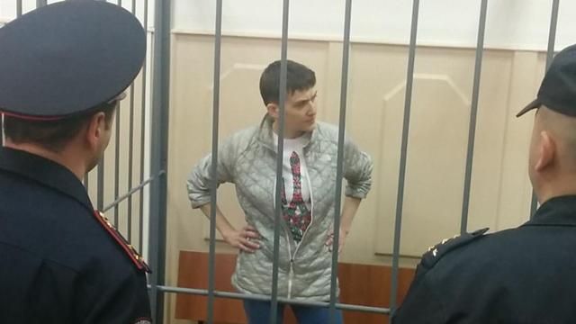 Савченко схопило серце. Суддя з посмішкою не поспішала викликати швидку