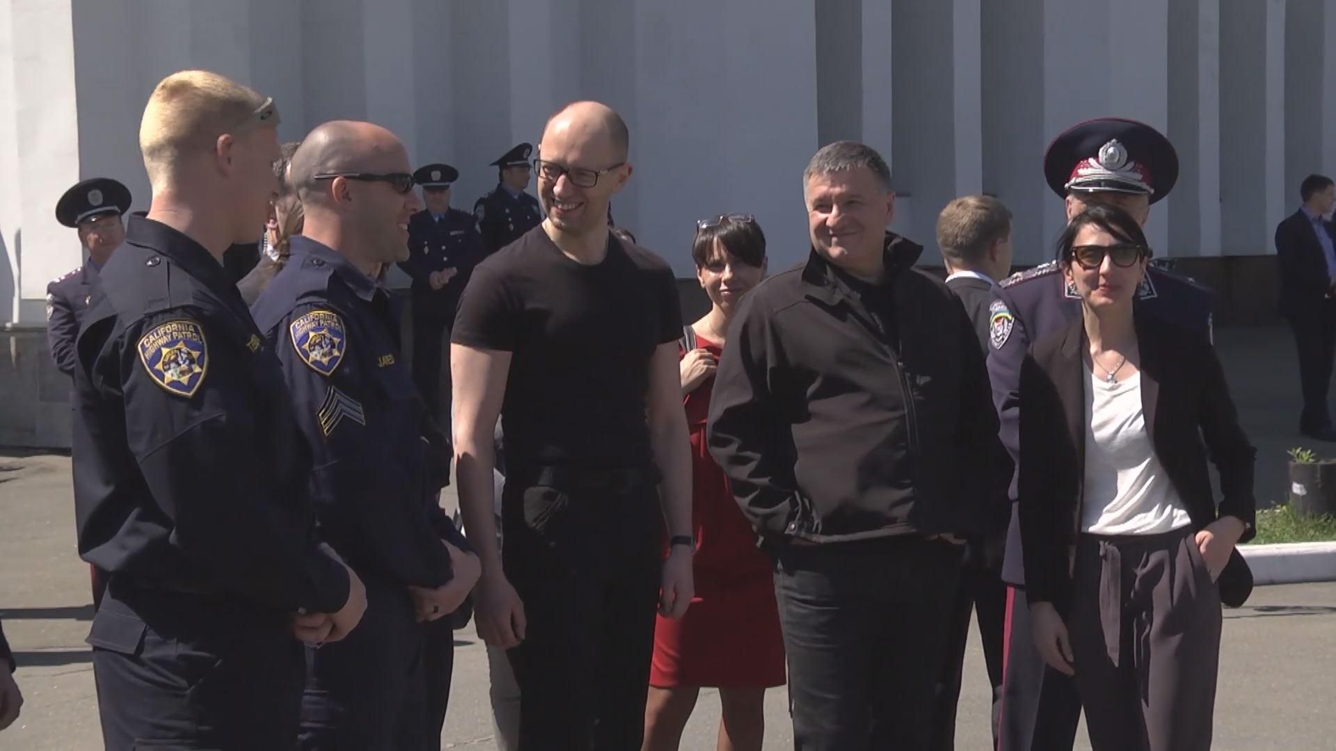 Поліцейський завжди правий: нові правила МВС Поліцейський завжди правий: нові правила МВС