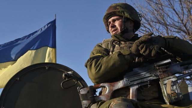 Террористы ранили троих бойцов Террористы ранили троих бойцов