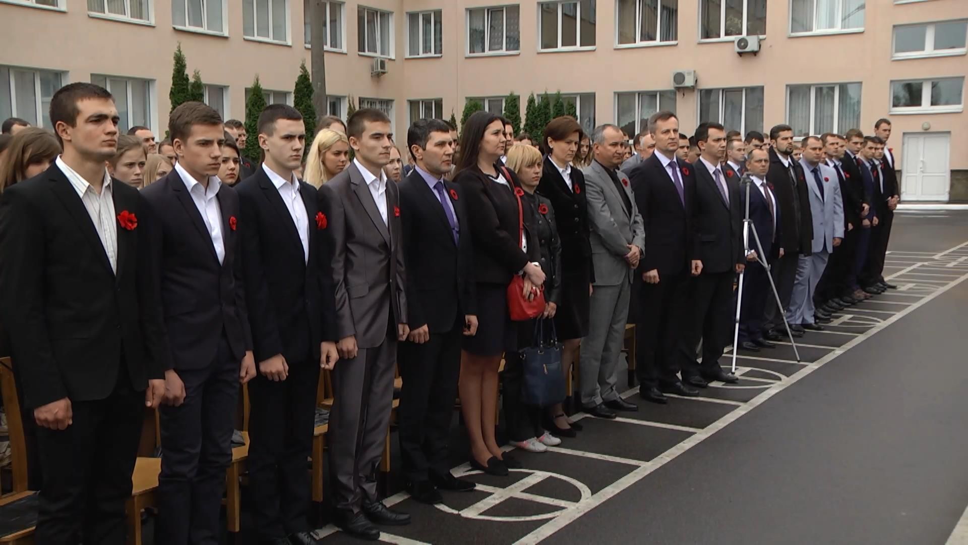 СБУ вшановує пам'ять своїх загиблих співробітників СБУ вшановує пам'ять своїх загиблих співробітників