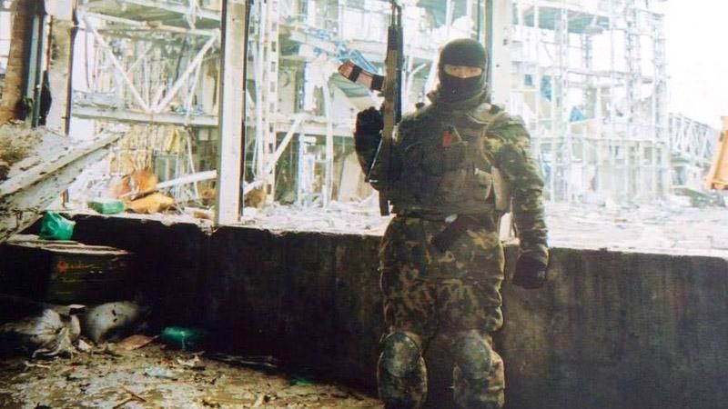 Розвідник ЗСУ більше півроку доводить, що живий Розвідник ЗСУ більше півроку доводить, що живий