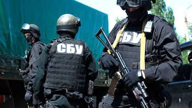 СБУ выявила тайник боеприпасов террористов СБУ выявила тайник боеприпасов террористов