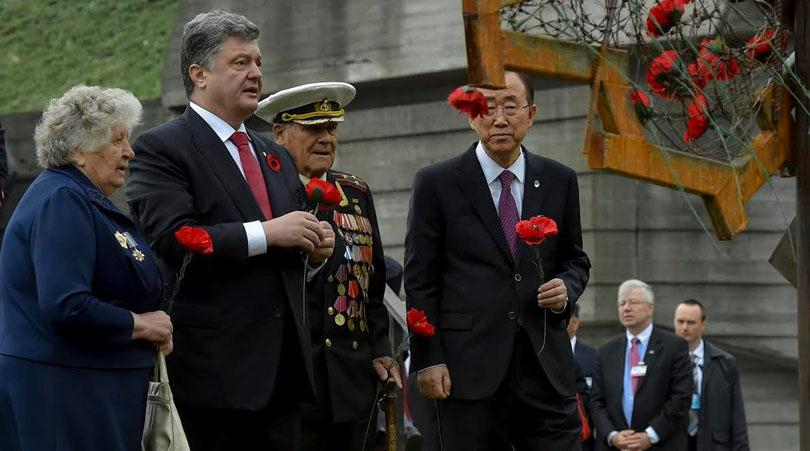 "Первая минута мира". Трансляция торжеств с участием Президента