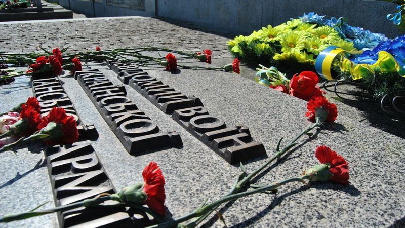 Як у Львові мирно вшанували загиблих у Другій світовій війні