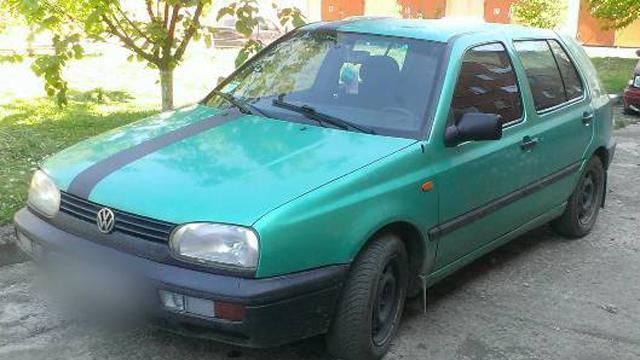 Мешканець Івано-Франківська тримав у машині 11 гранатометів Мешканець Івано-Франківська тримав у машині 11 гранатометів