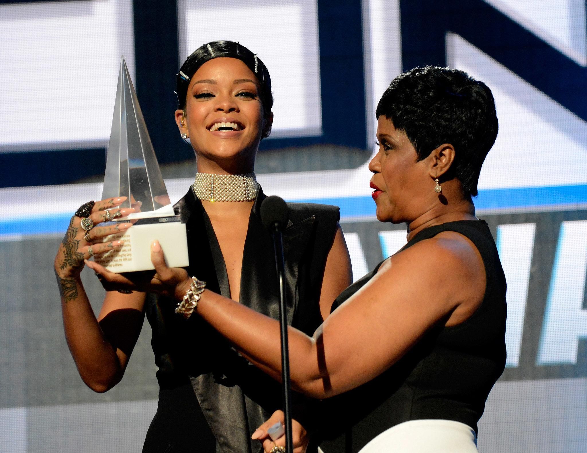 Чем звезды обязаны своим мамам? Чем звезды обязаны своим мамам?