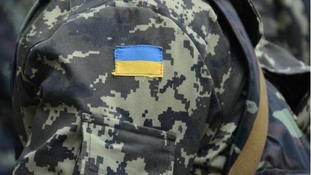 За прошедшие сутки ранены четверо бойцов, — спикер АТО За прошедшие сутки ранены четверо бойцов, — спикер АТО