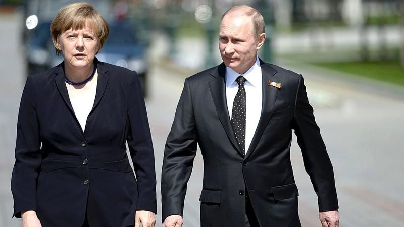 Меркель і халепа: Канцлер ФРН відвідує Путіна