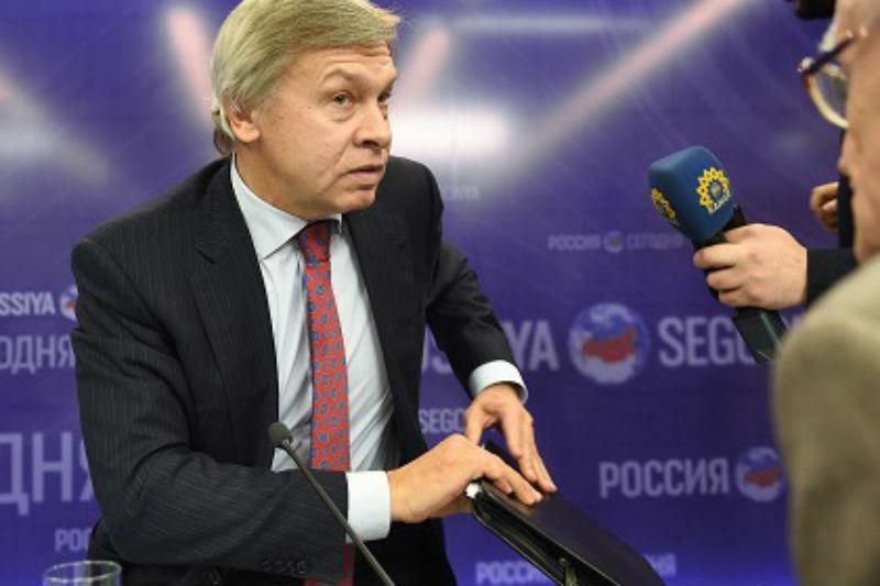 В Росії Обаму порівняли із привидом В Росії Обаму порівняли із привидом