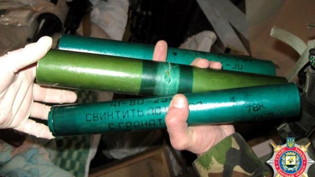 Пока боевики праздновали, МВД нашли крупный тайник их боеприпасов Пока боевики праздновали, МВД нашли крупный тайник их боеприпасов