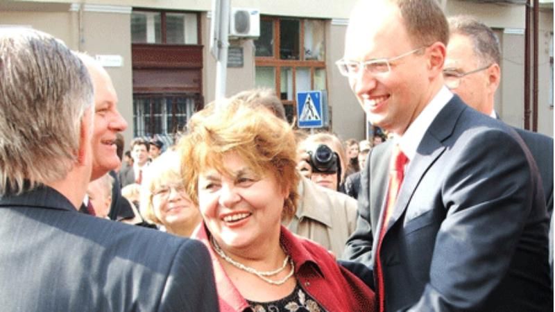 Українські політики з матерями Українські політики з матерями