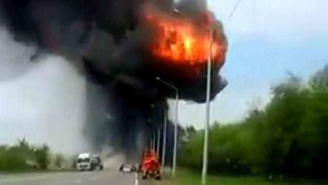 В России взорвался грузовик с реагентами: повреждены окрестные дома