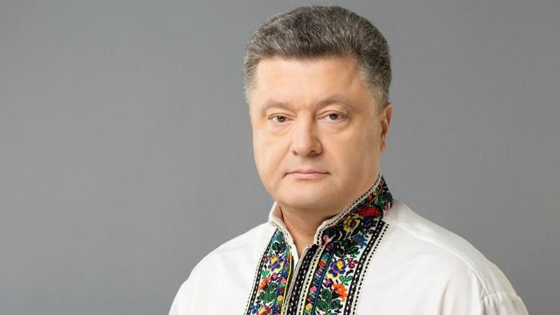 Порошенко имеет просьбу к Цукербергу Порошенко имеет просьбу к Цукербергу