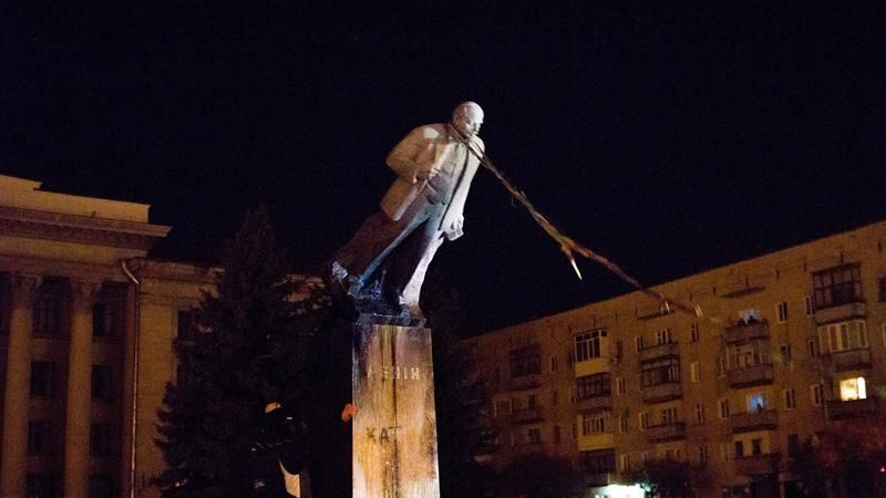 До Дня Незалежності у Києві зникнуть усі зображення Леніна