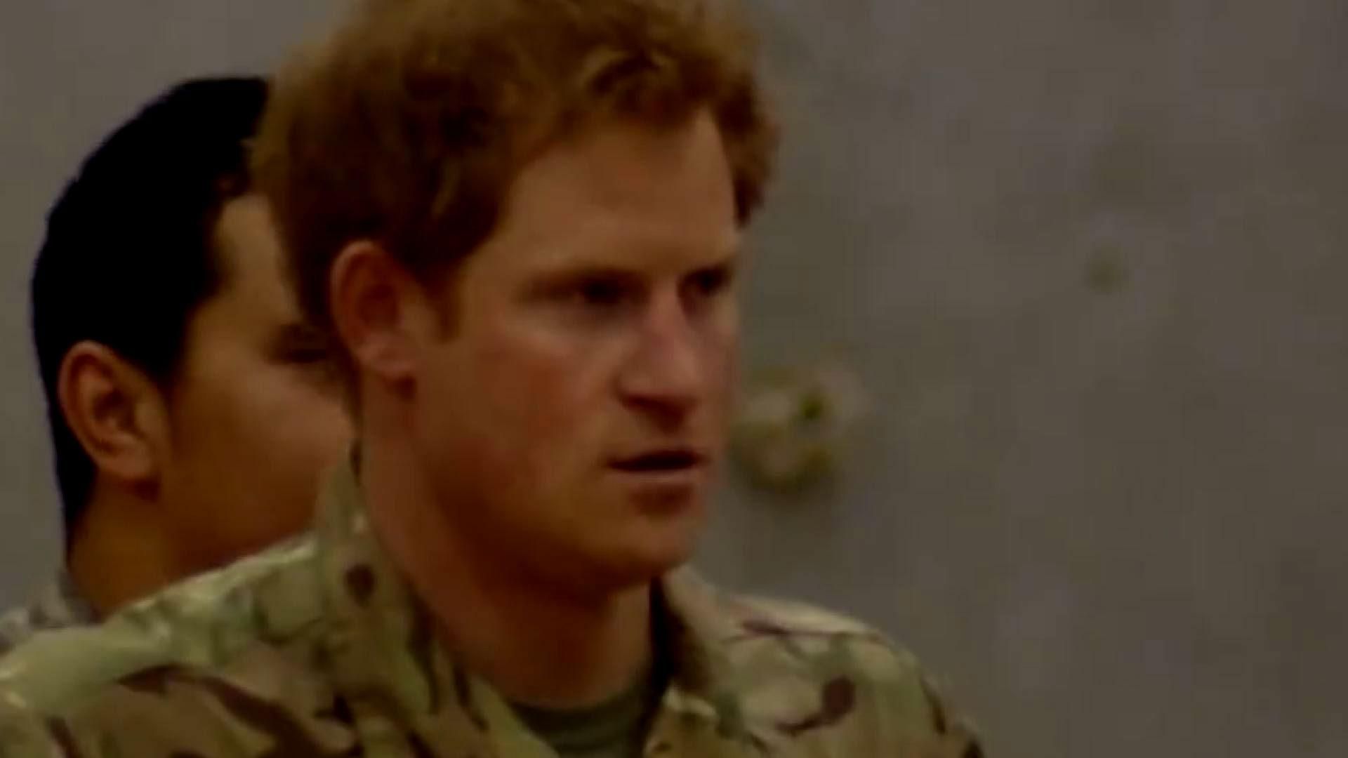 Принц Гарри хотел напугать врага танцем Принц Гарри хотел напугать врага танцем